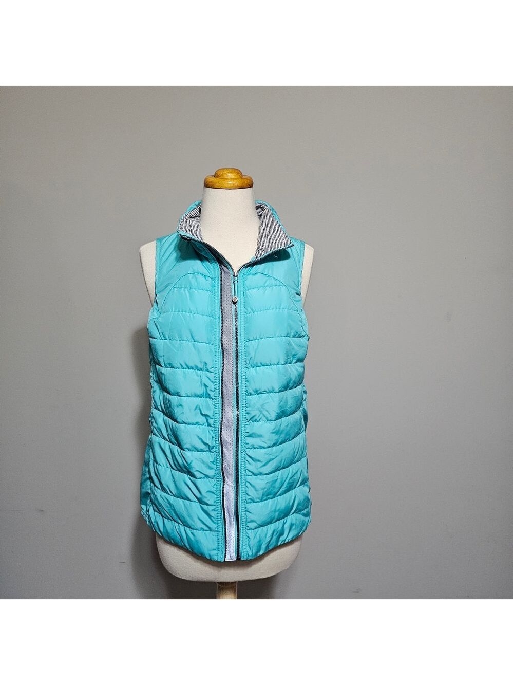 Tangerine Mint Blue Puffer Vest Small